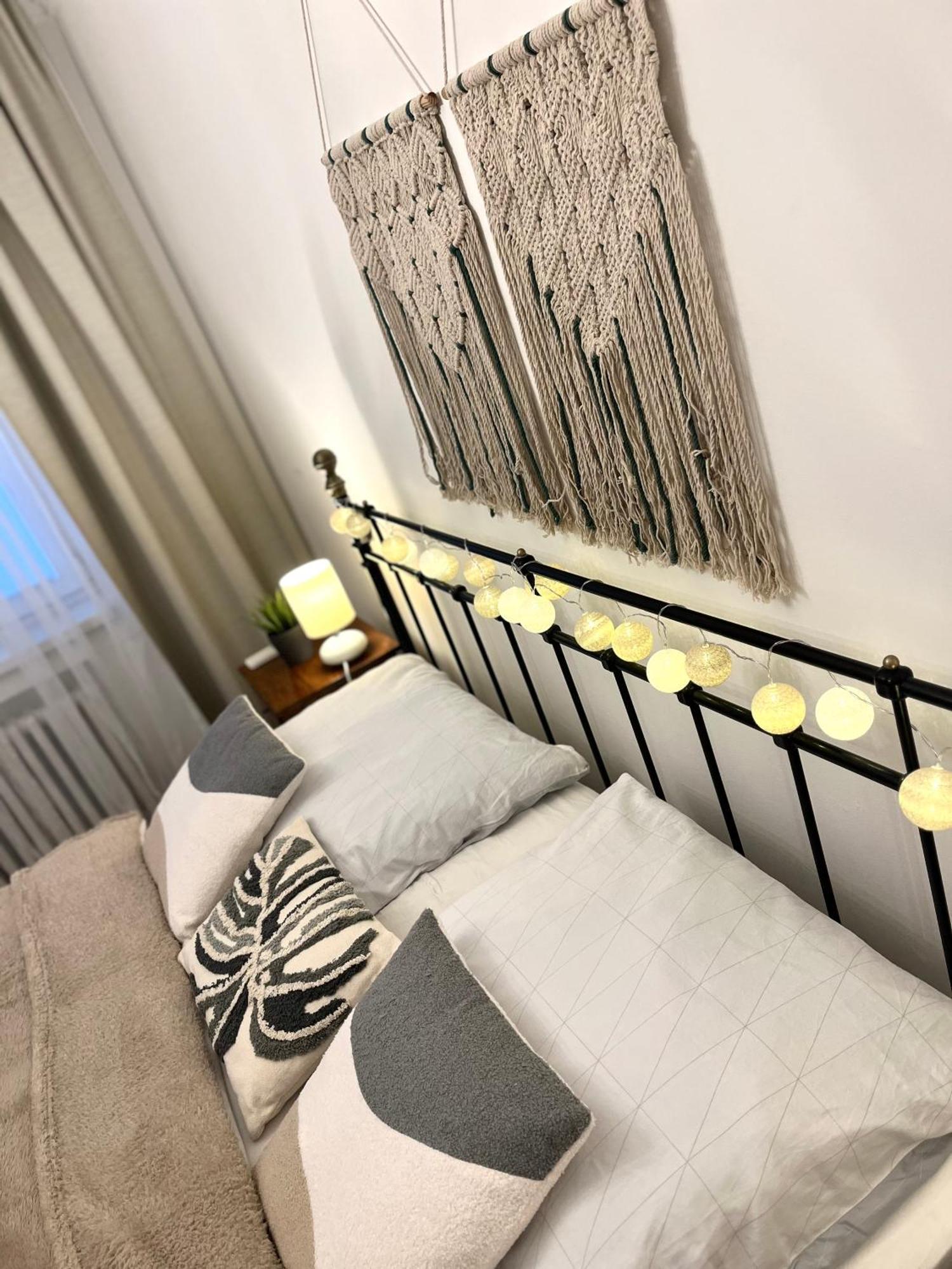 Apartment Audrey Hepburn Cathedral View Location Air Conditioned Pressburg