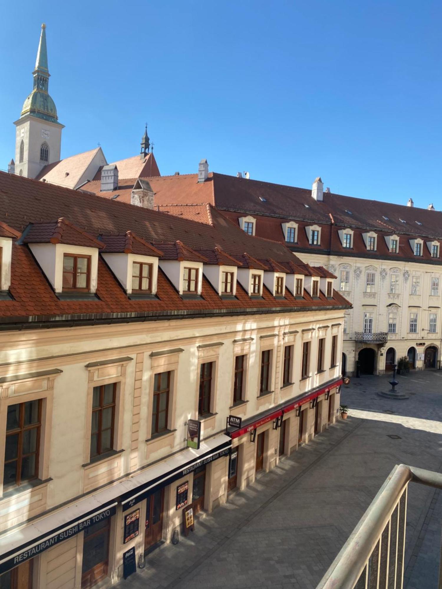 Audrey Hepburn Cathedral View Location Air Conditioned Apartment